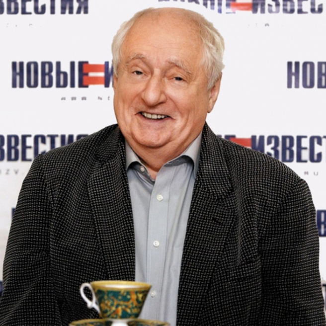 Марк Захаров